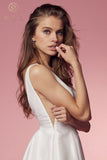 Style: E156W Nox Anabel White Wedding Gown Mermaid Syle Fitted Dress