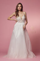 Style: E442 Nox Anabel Beautifully Designed Dress Wedding Gown Lace Bodice